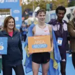 Juan Roig, presidente de Mercadona, repite su promesa: un millón de euros a quien bata el récord del mundo en el Maratón de Valencia