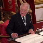 Sydney Sweeney paraliza las redes al posar en lencería para su nueva firma de ropa interior, Syrn