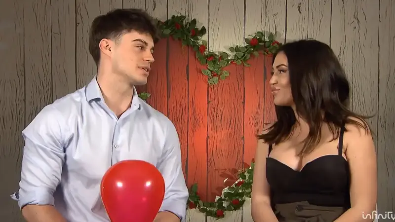 Celia, en 'First Dates': "Tengo 'tacañofobia', por eso no salgo con españoles"