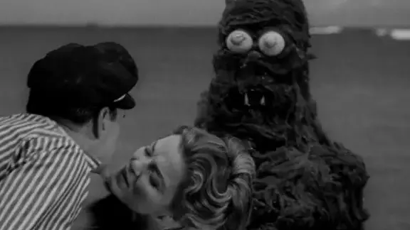 Cien años de Roger Corman: el tótem del cine de bajo presupuesto a quien Coppola, Scorsese o Jack Nicholson deben su car