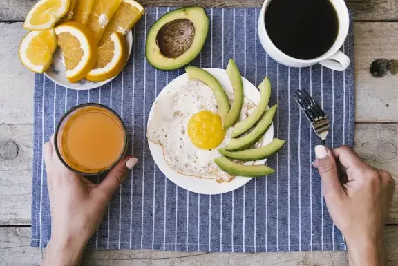 Raquel Claplés, nutricionista: A partir de los 40, es clave aumentar la proteína y reducir el azúcar