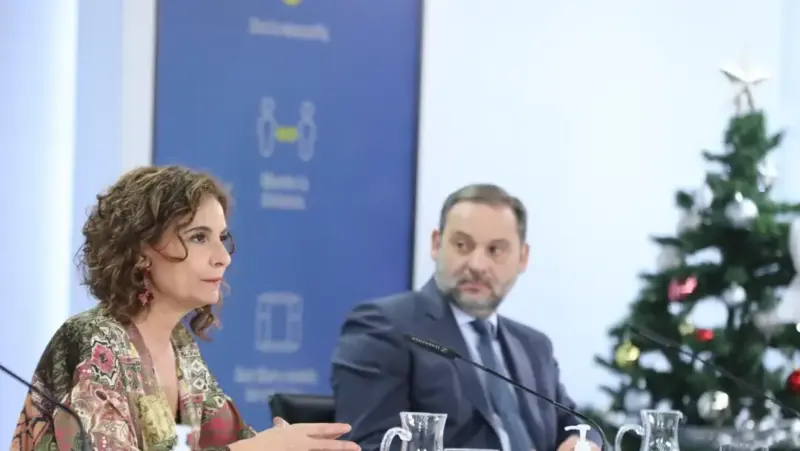 Sánchez se topa con Ábalos: la primavera judicial altera su hoja de ruta para reagrupar al PSOE con el 'no a la guerra' 